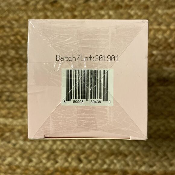 Grace & Stella Spray all day. Rose Spray 8fl oz. - Picture 5 of 5